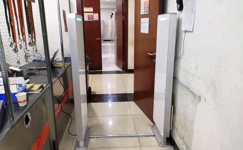 RFID讀寫器驅(qū)動多領(lǐng)域高效管理的智能核心